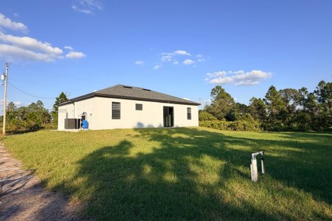 Casa en alquiler en Lehigh Acres, Florida, 3 dormitorios, 117.99 m2 № 1972954 - foto 27