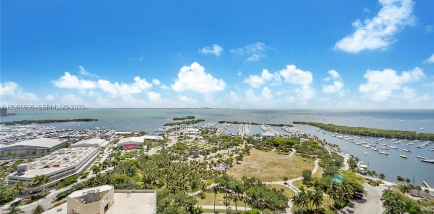 Condominio en Miami, Florida, 3 dormitorios  № 2091282
