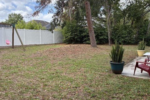 House in Spring Hill, Florida 4 bedrooms, 161.28 sq.m. № 2086886 - photo 18