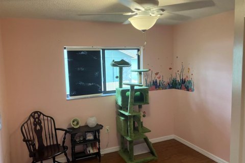 House in Spring Hill, Florida 4 bedrooms, 161.28 sq.m. № 2086886 - photo 14