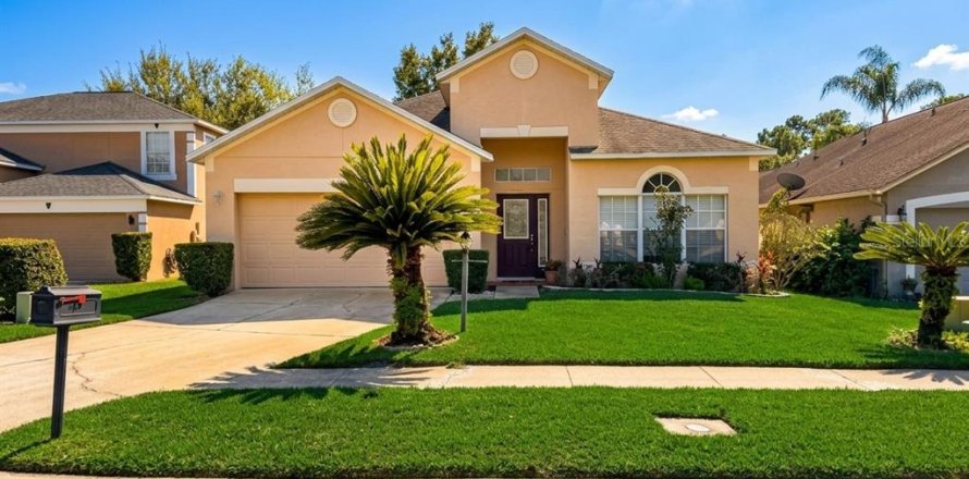 Casa en Longwood, Florida 4 dormitorios, 183.2 m2 № 2422820