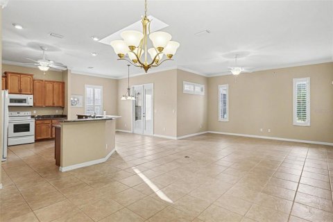 Купить виллу или дом в Саммерфилд, Флорида 8 комнат, 185.43м2, № 2277812 - фото 5