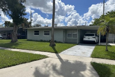 Villa ou maison à Orlando, Floride 3 chambres, 105.17 m2 № 2389384