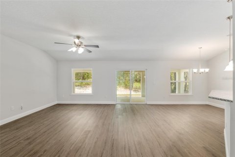 House in Dunnellon, Florida 4 bedrooms, 164.9 sq.m. № 1906628 - photo 11