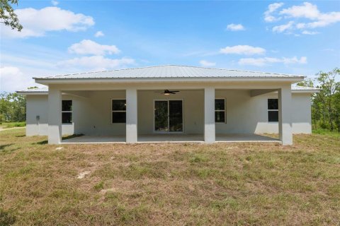House in Dunnellon, Florida 4 bedrooms, 164.9 sq.m. № 1906628 - photo 4