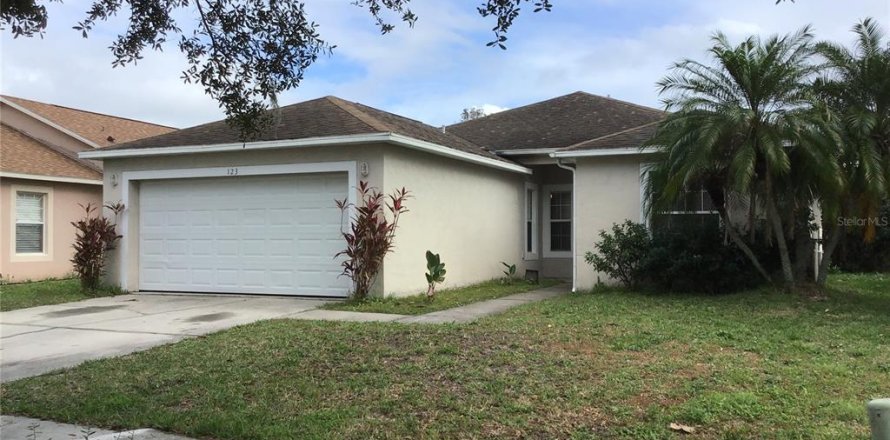 Villa ou maison à Kissimmee, Floride 3 chambres, 159.14 m2 № 2425640