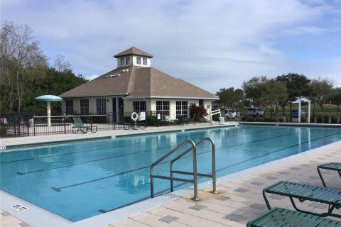 Villa ou maison à louer à Kissimmee, Floride: 3 chambres, 159.14 m2 № 2425640 - photo 19