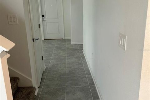 Villa ou maison à louer à Clermont, Floride: 6 chambres, 245.17 m2 № 2383753 - photo 16