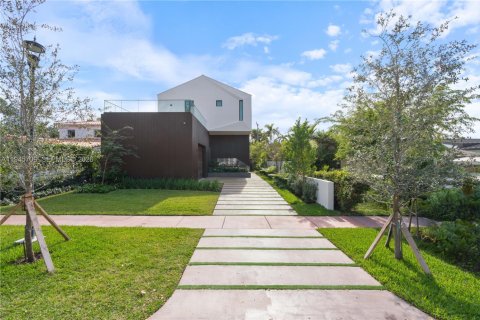 Villa ou maison à Miami Beach, Floride 4 chambres № 2090573