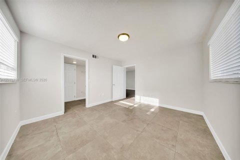 Copropriété à louer à Hialeah, Floride: 2 chambres, 88.72 m2 № 2066740 - photo 6