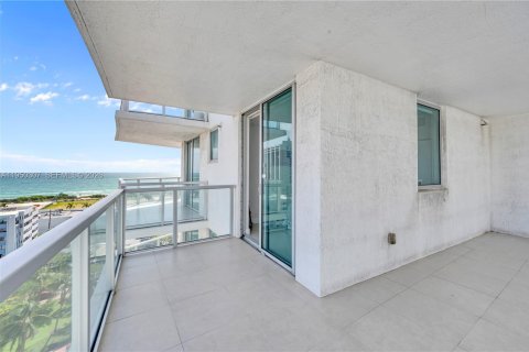 Снять в аренду кондоминиум в Майами-Бич, Флорида 1 спальня, 49.24м2, № 2005864 - фото 19