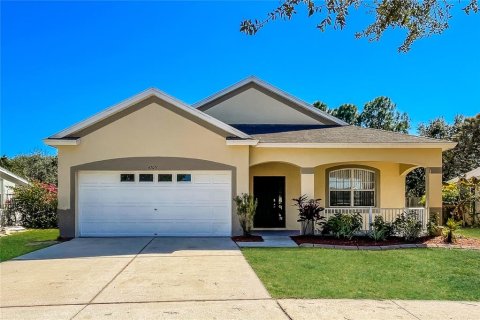 House in Apollo Beach, Florida 4 bedrooms, 162.3 sq.m. № 2369103