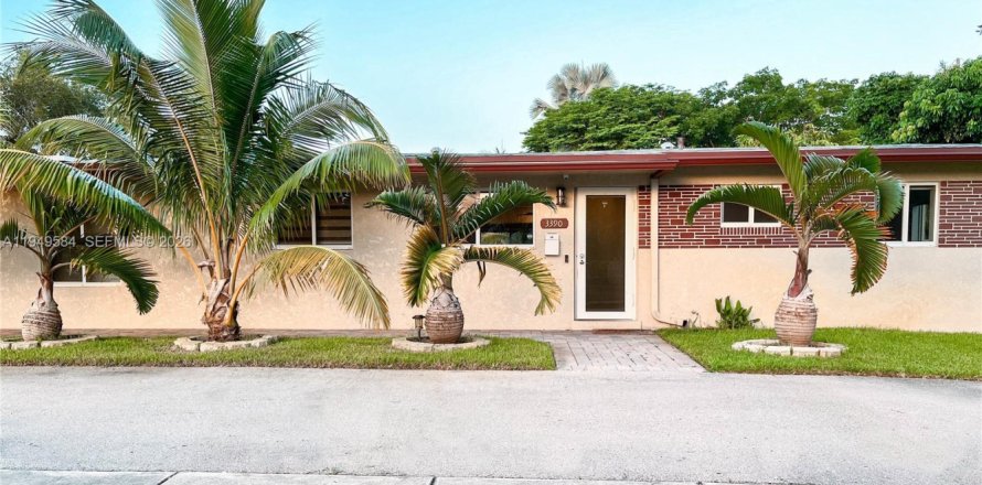 Дом в Форт-Лодердейл, Флорида 4 спальни, 166.39м2 № 2005516