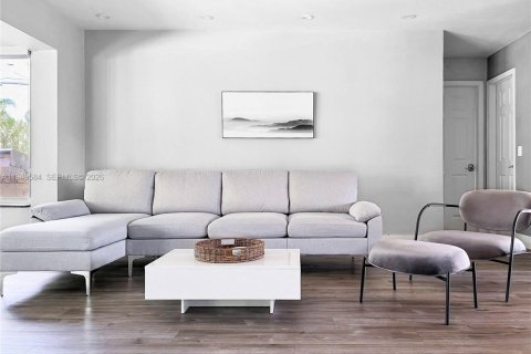 Купить виллу или дом в Форт-Лодердейл, Флорида 4 спальни, 166.39м2, № 2005516 - фото 21