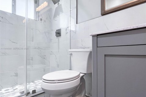 Купить виллу или дом в Форт-Лодердейл, Флорида 4 спальни, 166.39м2, № 2005516 - фото 25