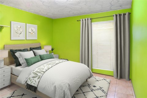 Condo in Hialeah, Florida, 2 bedrooms  № 1962008 - photo 13