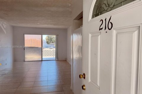 Снять в аренду кондоминиум в Хайалиа, Флорида 2 спальни, 85.38м2, № 2050889 - фото 7