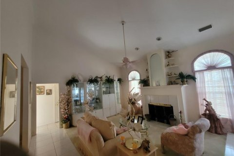 Casa en venta en Orlando, Florida, 3 dormitorios, 210.42 m2 № 1803353 - foto 5