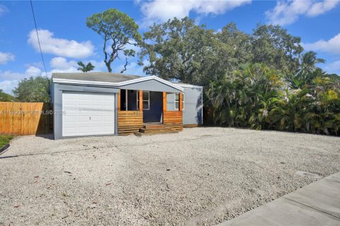 Villa ou maison à Fort Lauderdale, Floride 2 chambres, 78.6 m2 № 2046700