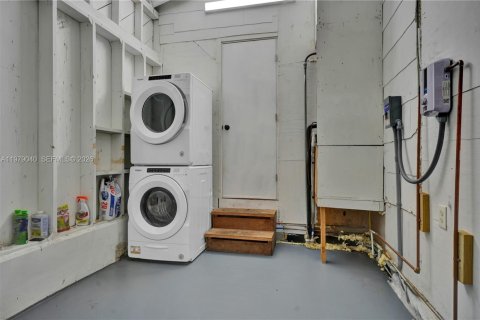 Villa ou maison à louer à Fort Lauderdale, Floride: 2 chambres, 78.6 m2 № 2046700 - photo 20