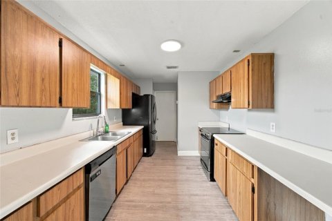 Villa ou maison à louer à Ocala, Floride: 3 chambres, 133.59 m2 № 2380621 - photo 6