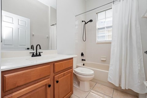 Casa en alquiler en Windermere, Florida, 4 dormitorios, 221.48 m2 № 1833127 - foto 19