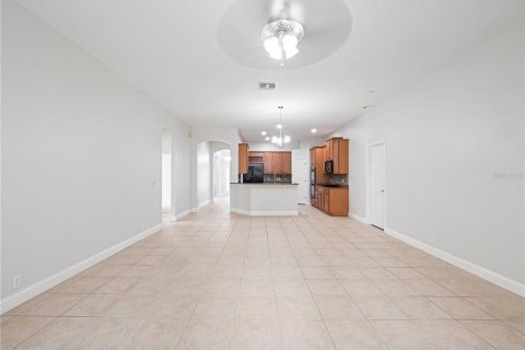 Casa en alquiler en Windermere, Florida, 4 dormitorios, 221.48 m2 № 1833127 - foto 14