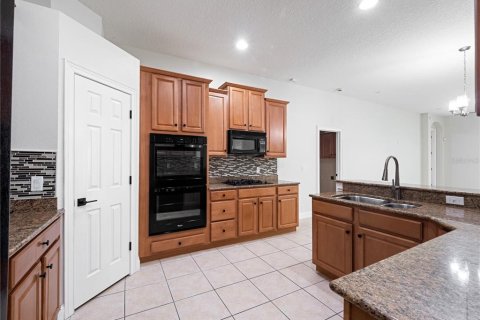 Casa en alquiler en Windermere, Florida, 4 dormitorios, 221.48 m2 № 1833127 - foto 9