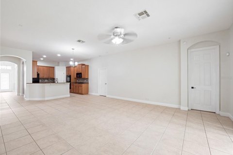 Casa en alquiler en Windermere, Florida, 4 dormitorios, 221.48 m2 № 1833127 - foto 12