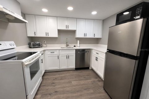 Copropriété à vendre à Ocala, Floride: 2 chambres, 70.23 m2 № 2388576 - photo 4