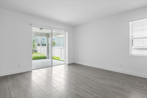 Casa en venta en Clermont, Florida, 4 dormitorios, 195.56 m2 № 1902610 - foto 23