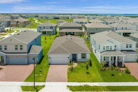 Casa en venta en Clermont, Florida, 4 dormitorios, 195.56 m2 № 1902610 - foto 2