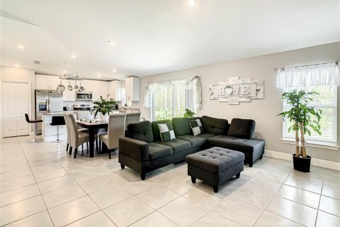 Casa en venta en Kissimmee, Florida, 4 dormitorios, 152.36 m2 № 1807372 - foto 9
