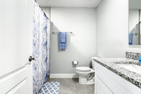 Casa en venta en Kissimmee, Florida, 4 dormitorios, 152.36 m2 № 1807372 - foto 28