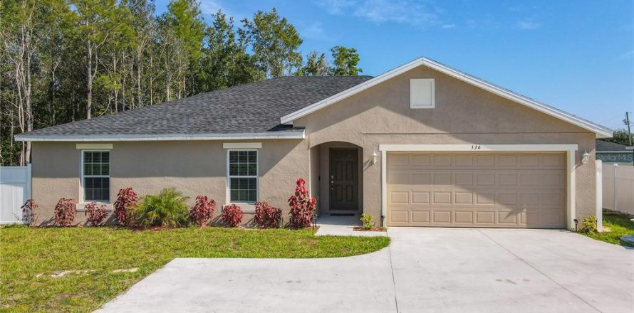 Casa en Kissimmee, Florida 4 dormitorios, 152.36 m2 № 1807372