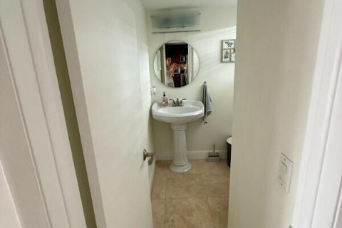 Copropriété à louer à North Miami Beach, Floride: 1 chambre, 77.11 m2 № 2147229 - photo 14