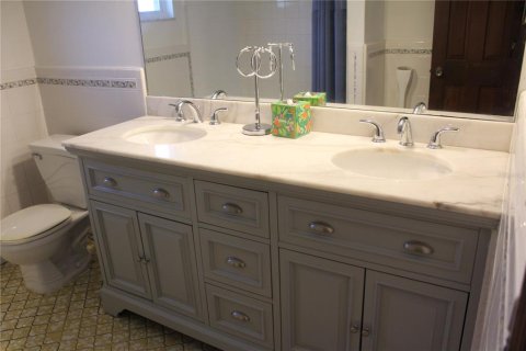 Casa en venta en Kissimmee, Florida, 3 dormitorios, 172.15 m2 № 2114208 - foto 27