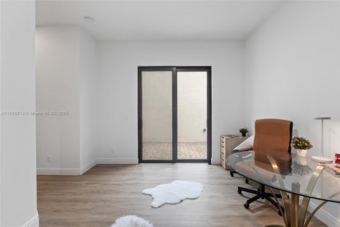 Villa ou maison à vendre à Parkland, Floride: 5 chambres, 491.17 m2 № 1951140 - photo 23