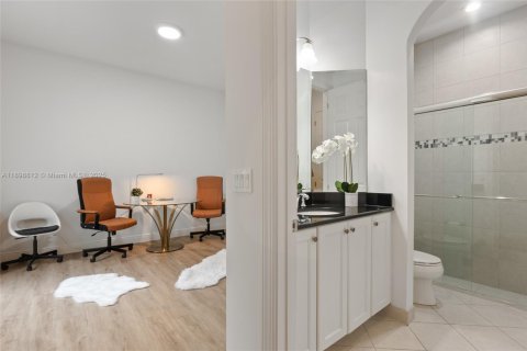 Villa ou maison à vendre à Parkland, Floride: 5 chambres, 491.17 m2 № 1951140 - photo 18