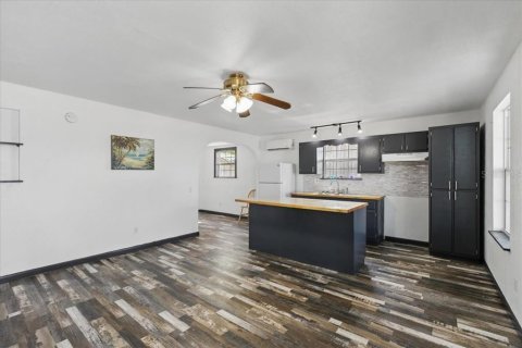 House in Steinhatchee, Florida 2 bedrooms, 71.35 sq.m. № 1690271 - photo 14