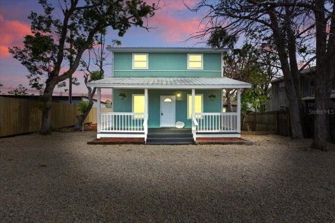 House in Steinhatchee, Florida 2 bedrooms, 71.35 sq.m. № 1690271 - photo 2