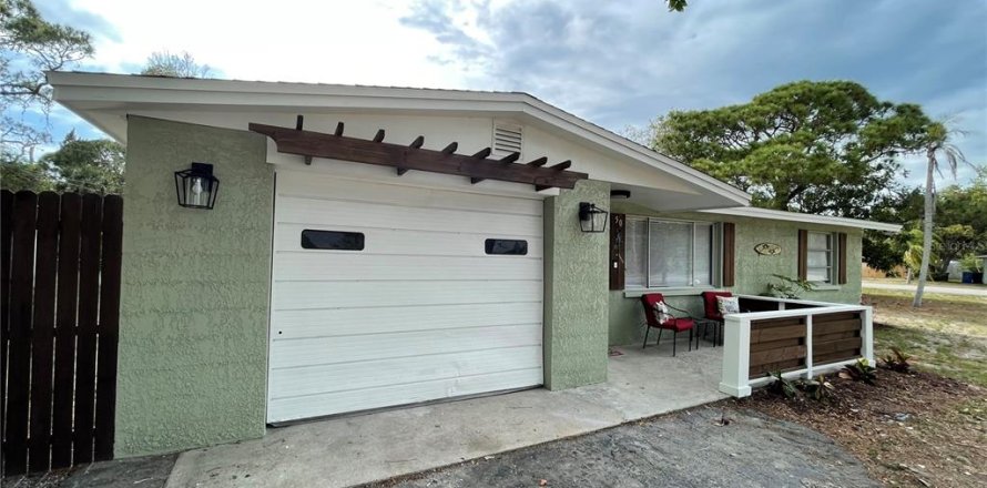 Villa ou maison à Englewood, Floride 2 chambres, 72.46 m2 № 1670103