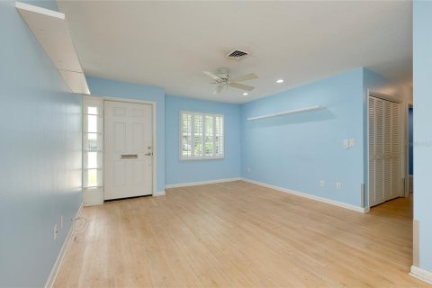 House in Venice, Florida 2 bedrooms, 95.78 sq.m. № 2167458 - photo 13