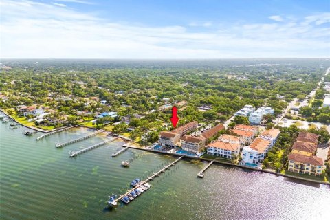 Condo in Dunedin, Florida, 3 rooms № 2222251 - photo 2