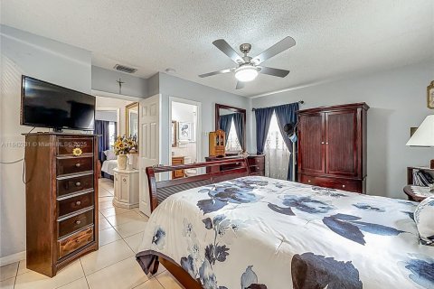 Copropriété à vendre à Lauderdale Lakes, Floride: 2 chambres, 87.7 m2 № 1836052 - photo 9