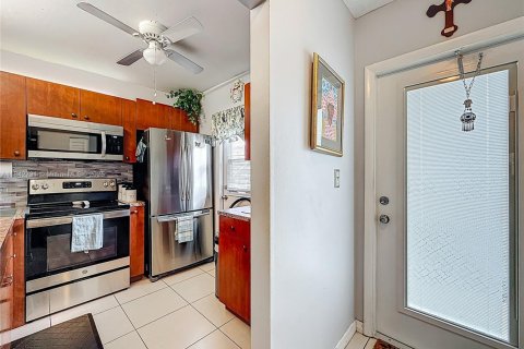 Copropriété à vendre à Lauderdale Lakes, Floride: 2 chambres, 87.7 m2 № 1836052 - photo 2