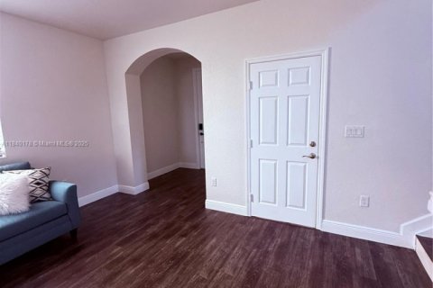 House in Homestead, Florida 5 bedrooms, 232.63 sq.m. № 1871470 - photo 20