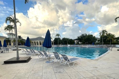 House in Homestead, Florida 5 bedrooms, 232.63 sq.m. № 1871470 - photo 7