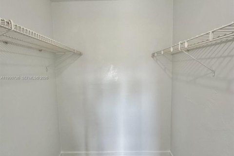 Copropriété à vendre à Miami, Floride: 1 chambre, 64.94 m2 № 2052184 - photo 13