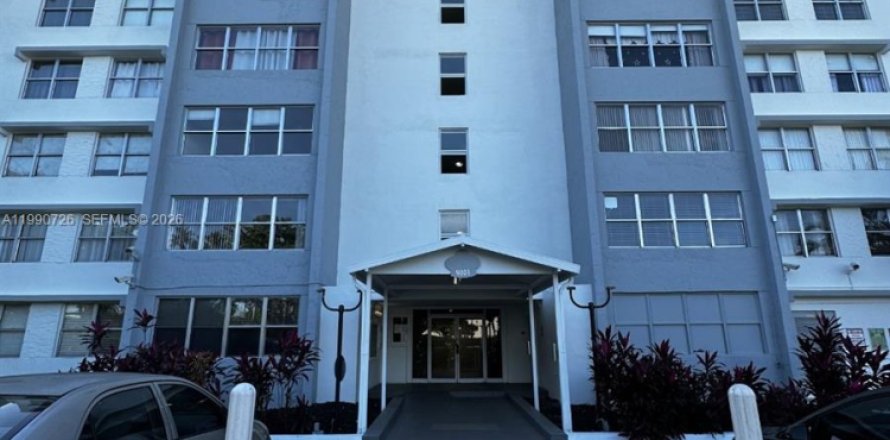 Condo à Miami, Floride, 1 chambre  № 2052184